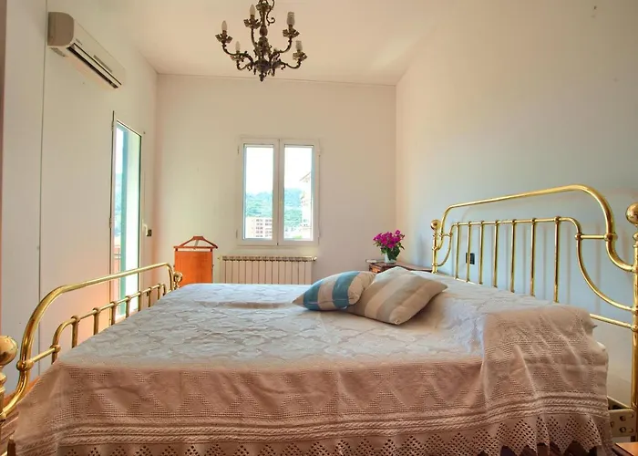 Сasa de vacaciones Casa Con Giardino, Garage, Wi-fi, 2 Bagni E Ac In Da Letto